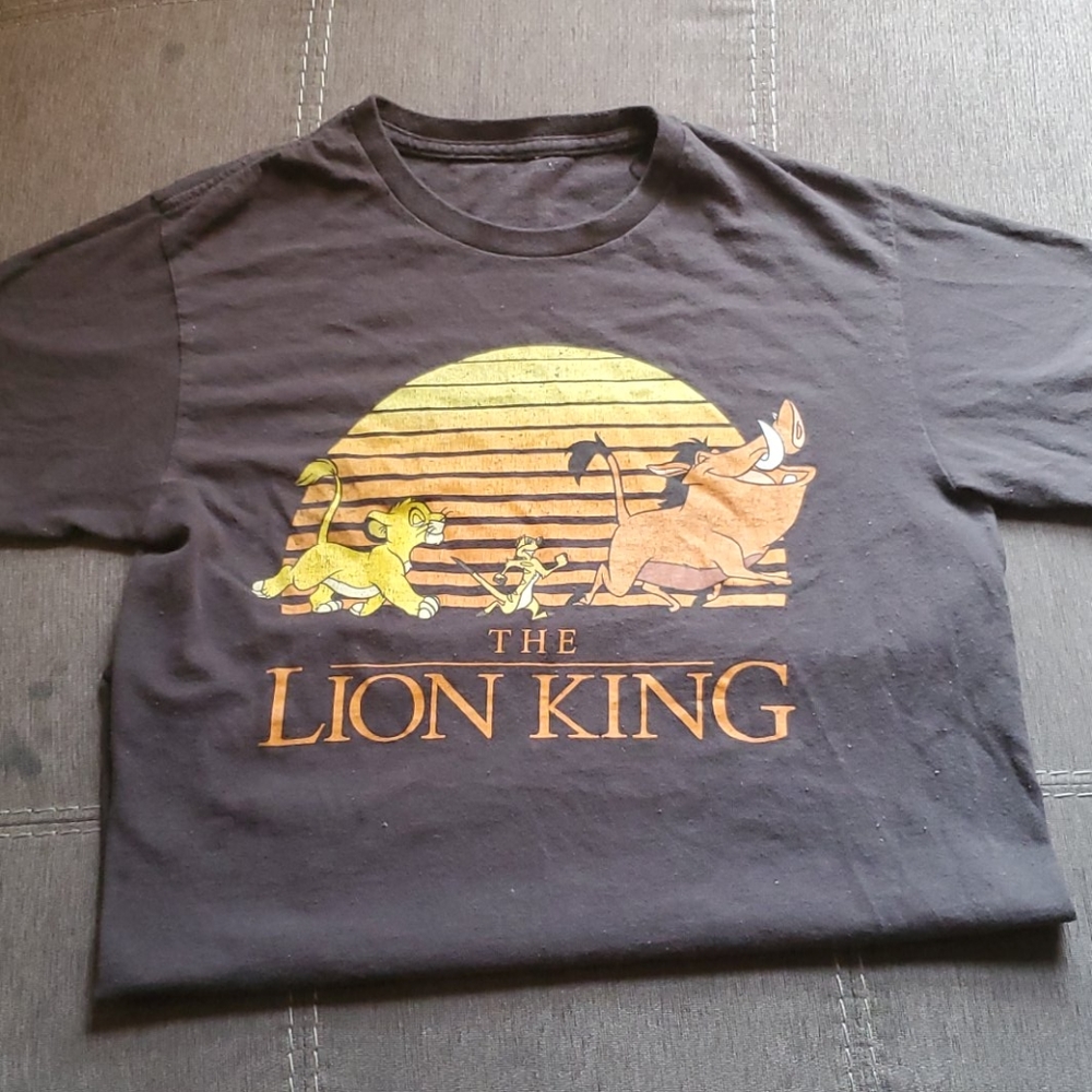 Disney Lion King shirt